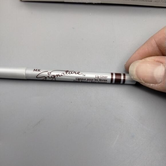 Mary Kay Signature Lip Liner Dark Berry 3102 - Picture 3 of 3